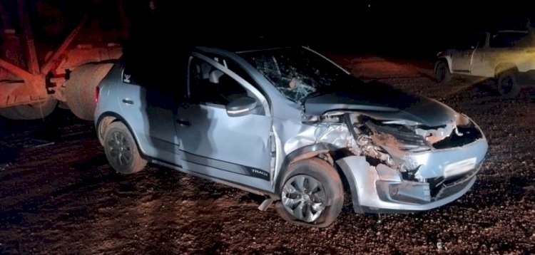 IVINHEMA: Acidente entre carro e caminhão da usina deixa jovem gravemente ferido