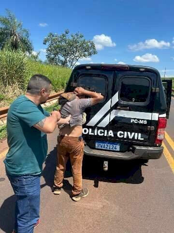 5º feminicídio do mês: mulher é asfixiada e arrastada